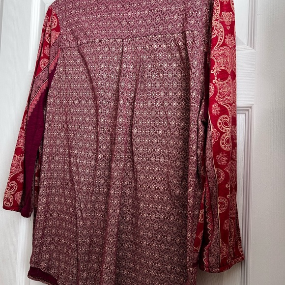 Lucky Brand Boho Peasant Blouse.  Excellent condition.  Xl - Picture 6 of 6